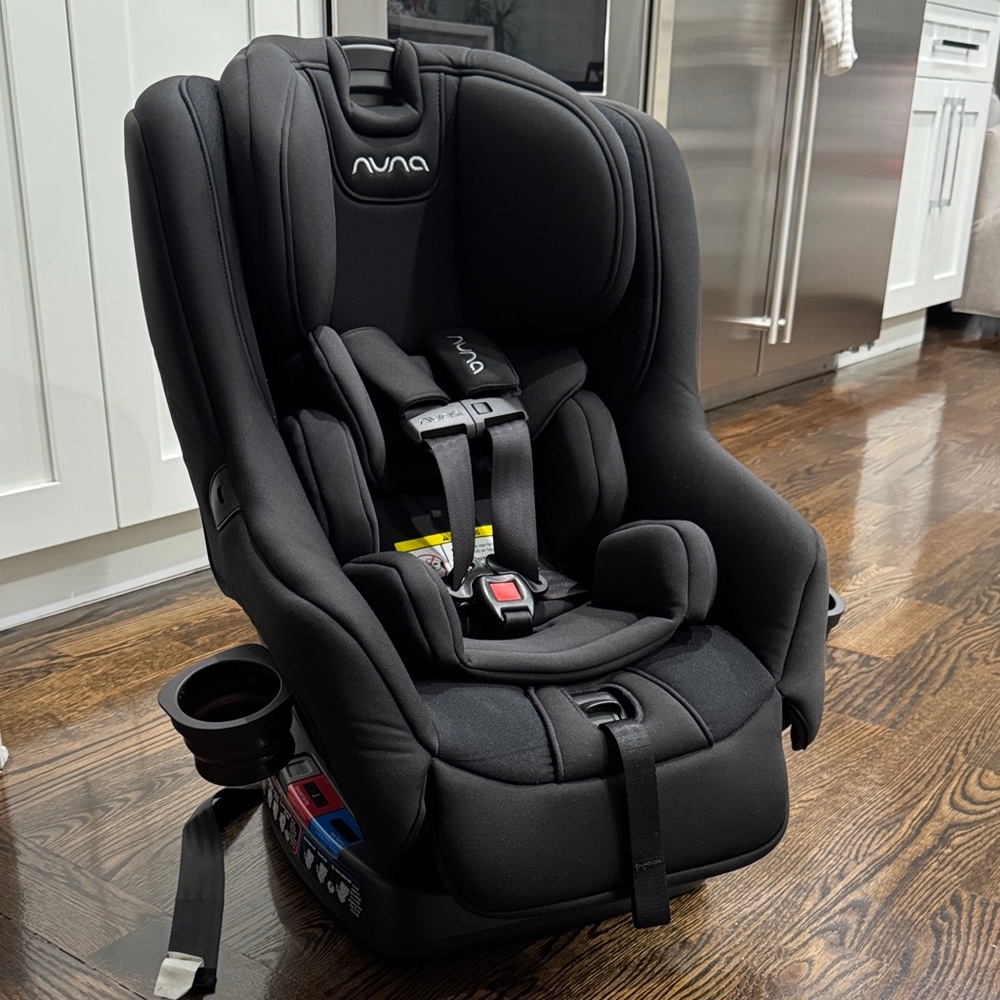 Nuna Rava Car Seat